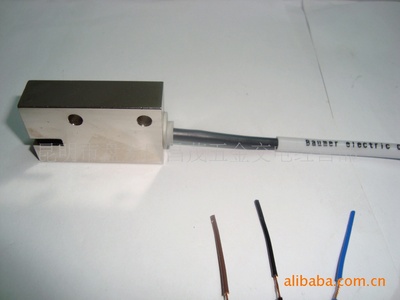 Baumer FEG12.24.15傳感器現(xiàn)貨特惠，詳解接近開關(guān)技術(shù)參數(shù)與應(yīng)用