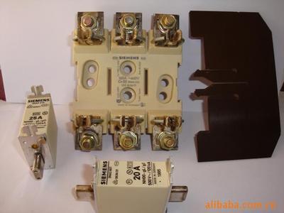 德國(guó)原裝西門子熔斷器底座3NH4030 品質(zhì)保障與現(xiàn)貨供應(yīng)